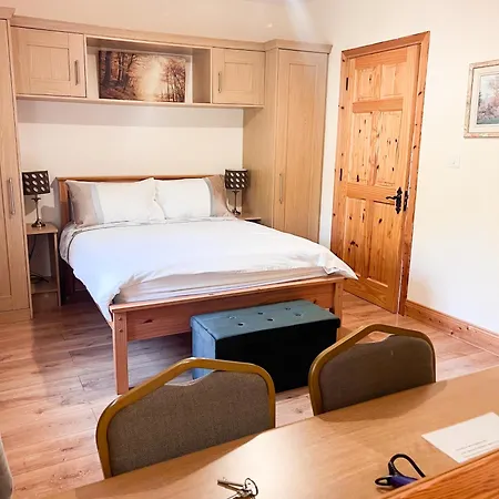 Kilcar Lodge *