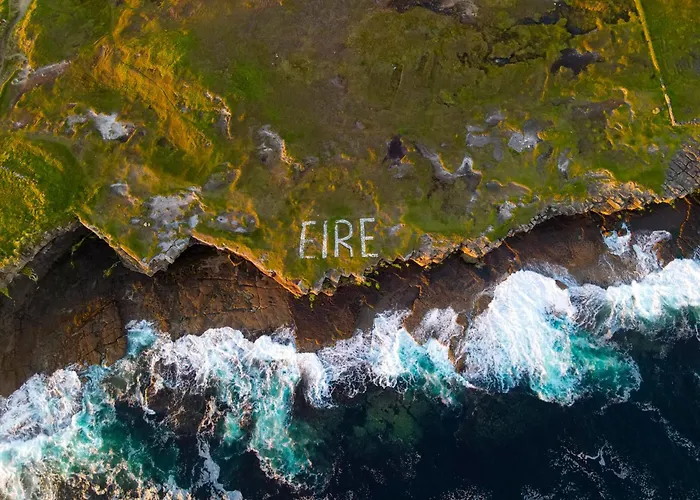 Kilcar Lodge Bed & Breakfast